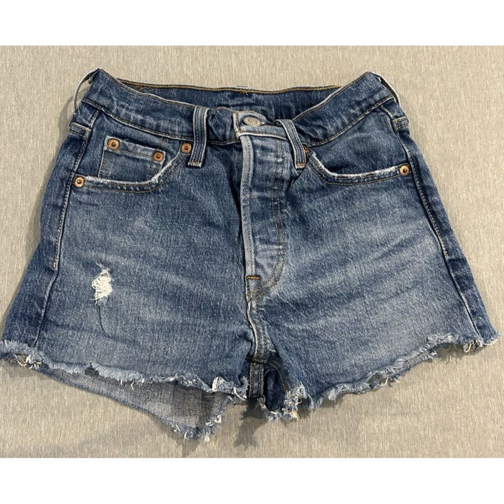 Women’s Levis 501 Denim Shorts button Fly Size 23